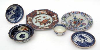 Collection of 18th and 19th century Chinese ceramics comprising an octagonal plate, a Japanese