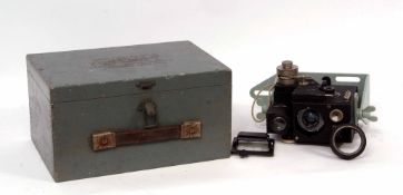 Mid-20th century cased dial camera Mk V, serial no A281, patt no AP/5938, Aeronautical and General