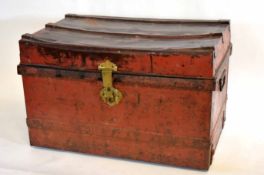 Vintage tin trunk, 70cms wide