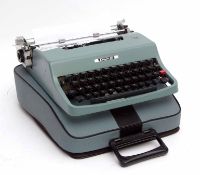 Lettera 32 typewriter circa 1966