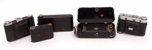 Mixed Lot: five various folding and concertina cameras including Cornet, Vollenda, Balda, Zeiss Ikon