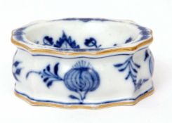 Meissen salt decorated with an onion style pattern within a gilt rim, blue crossed swords and