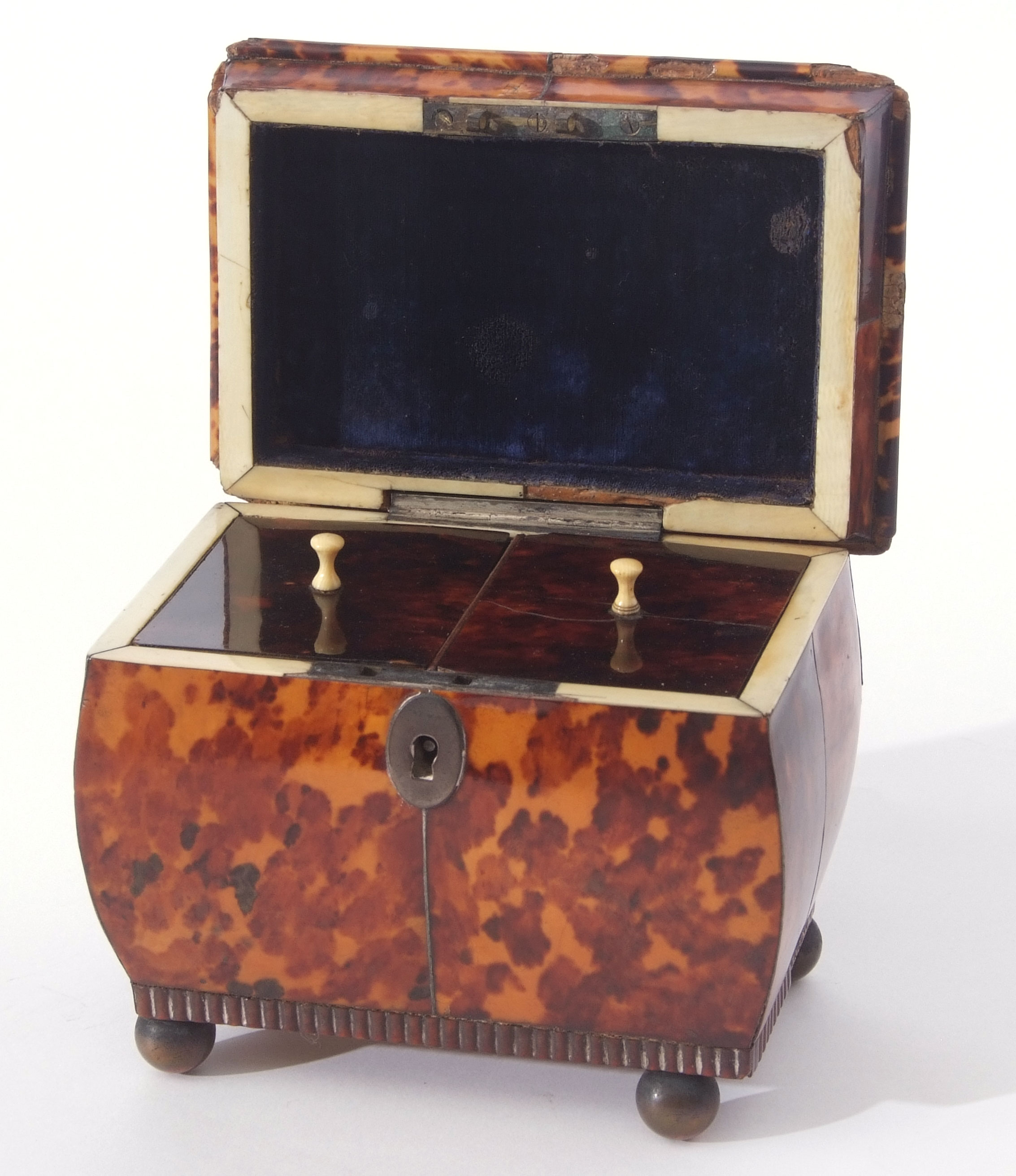 Early 19th century tortoiseshell tea caddy of sarcophagus form, the lifting lid enclosing an - Image 2 of 2