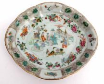 Oval 19th century Chinese porcelain dish decorated in famille rose and polychrome enamels of Chinese