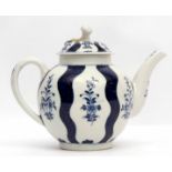 Lowestoft tea pot circa 1780, decorated in the so-called Robert Brown pattern of floral sprays