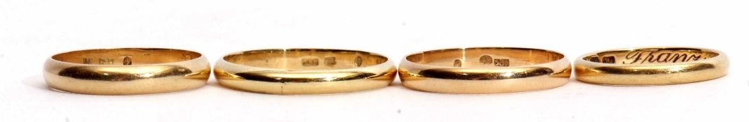 Mixed Lot: four yellow metal plain polished wedding rings, each stamped 585, gross weight 9.3gms