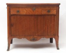 European satinwood cross-banded serpentine fronted bombe shaped chest, lifting lid enclosing