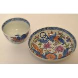 Late 18th/early 19th century Staffordshire tea bowl and cover, probably Wedgwood, with a Chinese