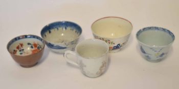 Group of European and Oriental ceramics comprising four tea bowls and a Chinese cup decorated en