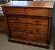 Victorian mahogany chest, single frieze drawer over three further graduated full width drawers