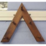 Unusual oak V-shaped wall mounting coat rack, 48cm wide