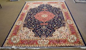 *Keshan carpet, 280cm x 200cm