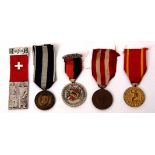 Mixed Lot: Polish Republic Victory medal, Warsaw medal 1939-45, two various Swiss shooting medals