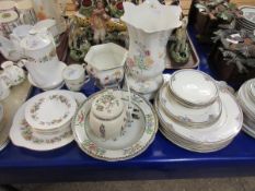 MIXED LOT OF TEA WARES TO INCLUDE FRUIT DECORATED CHINA ROYAL DOULTON ETUDE PART TEA WARES ETC