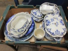 19TH CENTURY BLUE AND WHITE KINGS LYNN PRINTED TUREENS PLATES TOGETHER WITH FURTHER BLUE AND WHITE