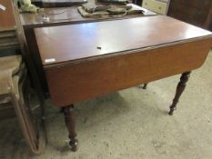 VICTORIAN MAHOGANY DROP LEAF TABLE ON TURNED LEGS