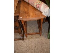 MID-20TH CENTURY OAK FRAMED DROP LEAF GATE LEG BARLEY TWIST TABLE