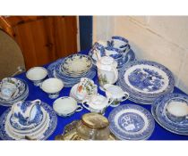 QUANTITY OF MIXED BLUE AND WHITE CHINA WARES, JAPANESE PART TEA WARES ETC