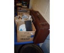 BROWN LEATHERETTE SUITCASE TOGETHER WITH A BAG CONTAINING MIXED WEDGWOOD CORINTHIAN PEMBROKE PLATES,