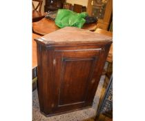 LATE 18TH/EARLY 19TH CENTURY OAK CORNER CUPBOARD WITH SINGLE PANELLED DOOR