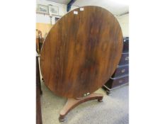 EARLY 19TH CENTURY ROSEWOOD CIRCULAR PEDESTAL DINING TABLE, TRI-FORM BASE WITH COMPRESSED BUN