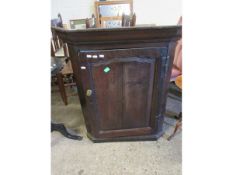 18TH CENTURY OAK SINGLE DOOR CORNER CUPBOARD