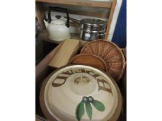 LE CREUSET AGA KETTLE AND TWO STAINLESS STEEL PANS TOGETHER WITH AN ENAMELLED LIDDED BREAD PAN ETC