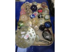 TRAY CONTAINING A QUANTITY OF PAPERWEIGHTS TO INCLUDE AN EXTREMELY LARGE CLEAR GLASS BUBBLE