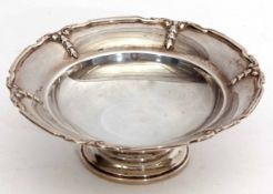 George VI footed bowl of shaped circular form with applied rim raised on spreading circular foot,