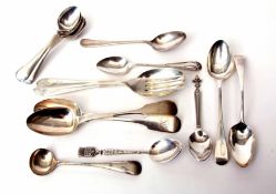 Mixed Lot: six Old English pattern coffee spoons, together with six further tea and coffee spoons,