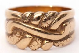 18ct gold wide band ring of knot design, 9.3gms, hallmarked Birmingham 1903, size Q