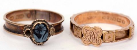 Mixed Lot: Victorian 9ct gold and sardonyx mourning ring featuring a carved sardonyx forget-me-not