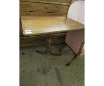 19TH CENTURY MAHOGANY SQUARE TILT TOP TABLE ON A TRIPOD BASE