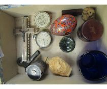 MIXED LOT CONTAINING A MOTHER OF PEARL INLAID CRUCIFIX, TRAVELLING INKWELL, RESIN SCENT BOTTLE ETC