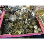 BOX CONTAINING MIXED BRASS ORNAMENTS, PEWTER TEA POTS, GOBLETS ETC