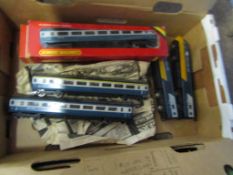 Box containing Hornby Inter-City 125 power car and dummy together with a selection of similar