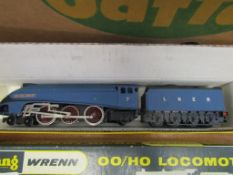 Boxed Wrenn 00 gauge locomotive, W22112 Sir Nigel Gresley