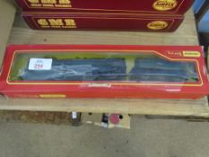 Boxed Tri-ang Hornby R259S 4-6-2 “Britannia” locomotive with R35 tender