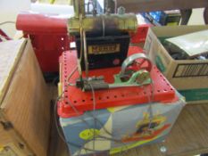 Boxed Mamod SE2 stationary steam engine