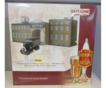 Lledo Days Gone series boxed collectors set comprising a Scammell six-wheeled box van together