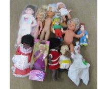 Box: Various Dolls and Soft Toys, mid-late C20th onwards