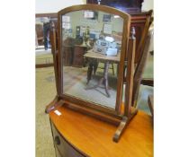 OAK FRAMED DRESSING TABLE MIRROR WITH REEDED COLUMNS AND ACORN FINIALS