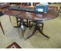 GOOD QUALITY MAHOGANY TWIN PEDESTAL D-END DINING TABLE WITH ONE EXTRA LEAF WITH CLAW CASTERS