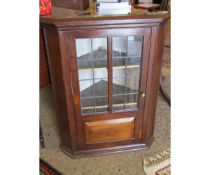 19TH CENTURY MAHOGANY CORNER MOUNTED CUPBOARD WITH LEADED AND GLAZED DOOR