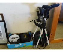 FREEWAY GOLF TROLLEY WITH A POWER PACK (SPARES OR REPAIRS)