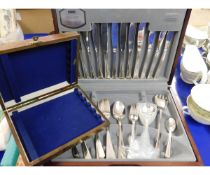 OAK CUTLERY BOX WITH VOID INTERIOR TOGETHER WITH A 44 PIECE STAINLESS STEEL VINERS CUTLERY SET