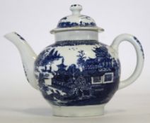 Lowestoft tea pot and cover circa 1780, decorated with a blue and white pagoda style print, 14cm