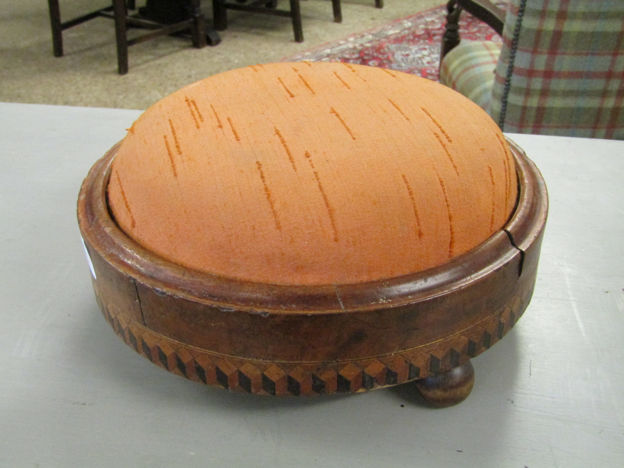 WALNUT CIRCULAR SQUAT STOOL WITH INLAID DETAIL RAISED ON THREE BUN FEET