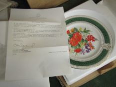 BOXED ROYAL BOUQUET HM QUEEN ELIZABETH THE QUEEN MOTHER’S BIRTHDAY PLATE AND CERTIFICATE