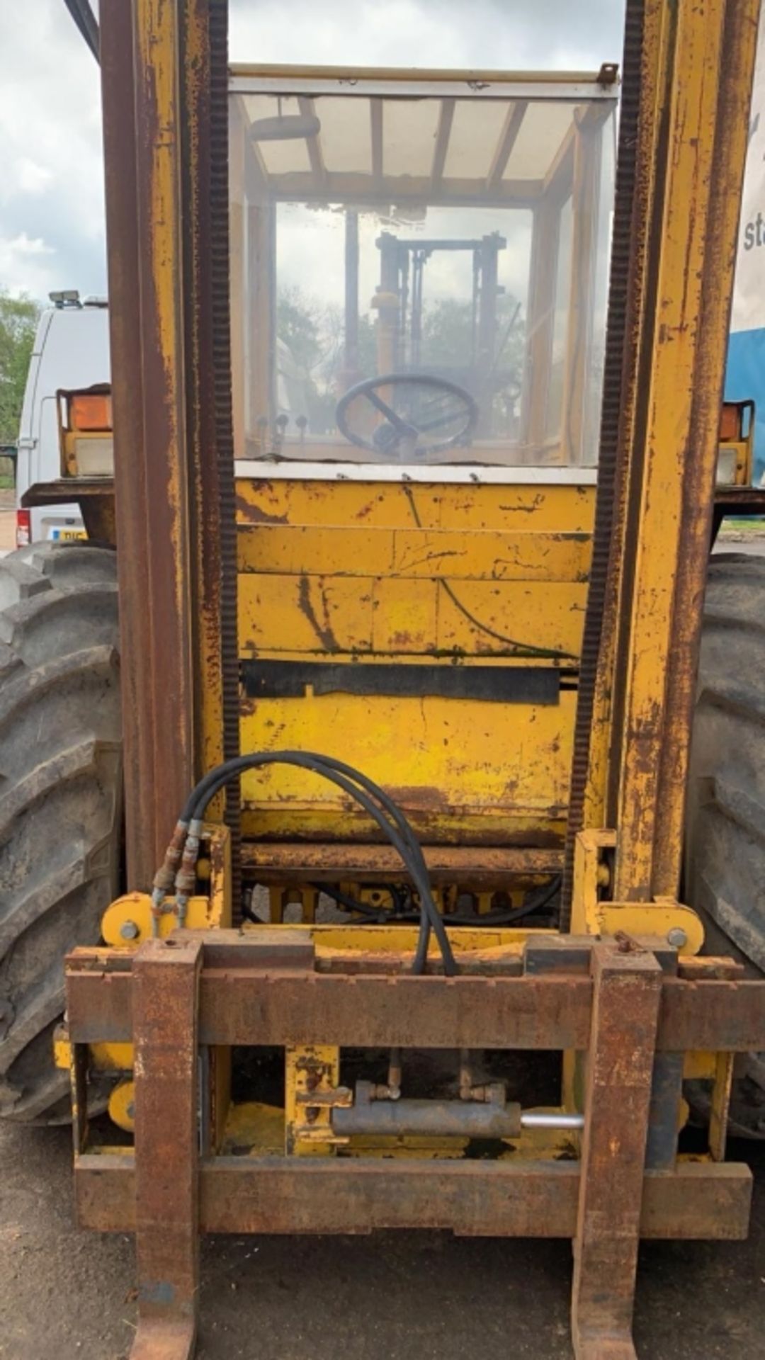 Sanderson Rough Terrain forklift , - Image 9 of 12